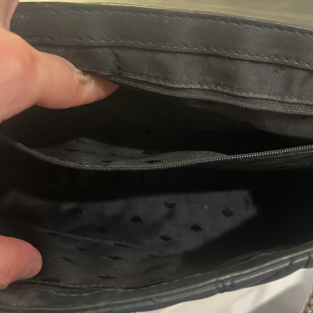 Kate Spade Bariar Lane Quilted Emelyn Crossbody Shoulder Black 7”-10”-3” EUC - Picture 13 of 16